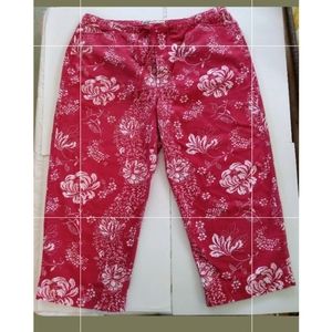  Faded Glory Authentic Brand Cropped Pant